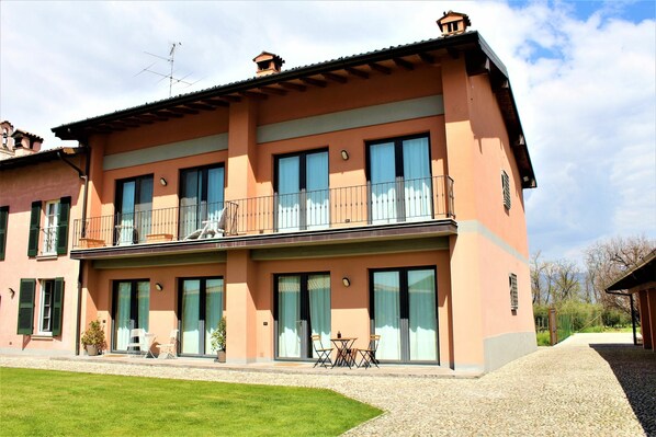 Apartment | Exterior - Apartment in Iseo With Pool Views (Cazzago San Martino)