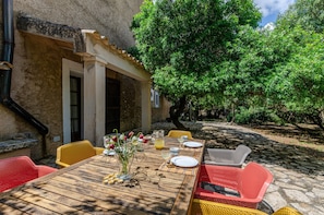 Villa | Outdoor dining - Great Villa With View (Felanitx)