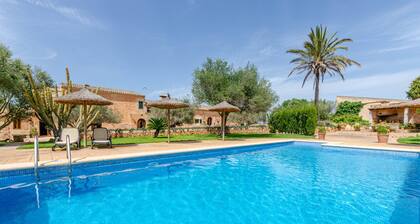 Farmstay in Campos With Terrace