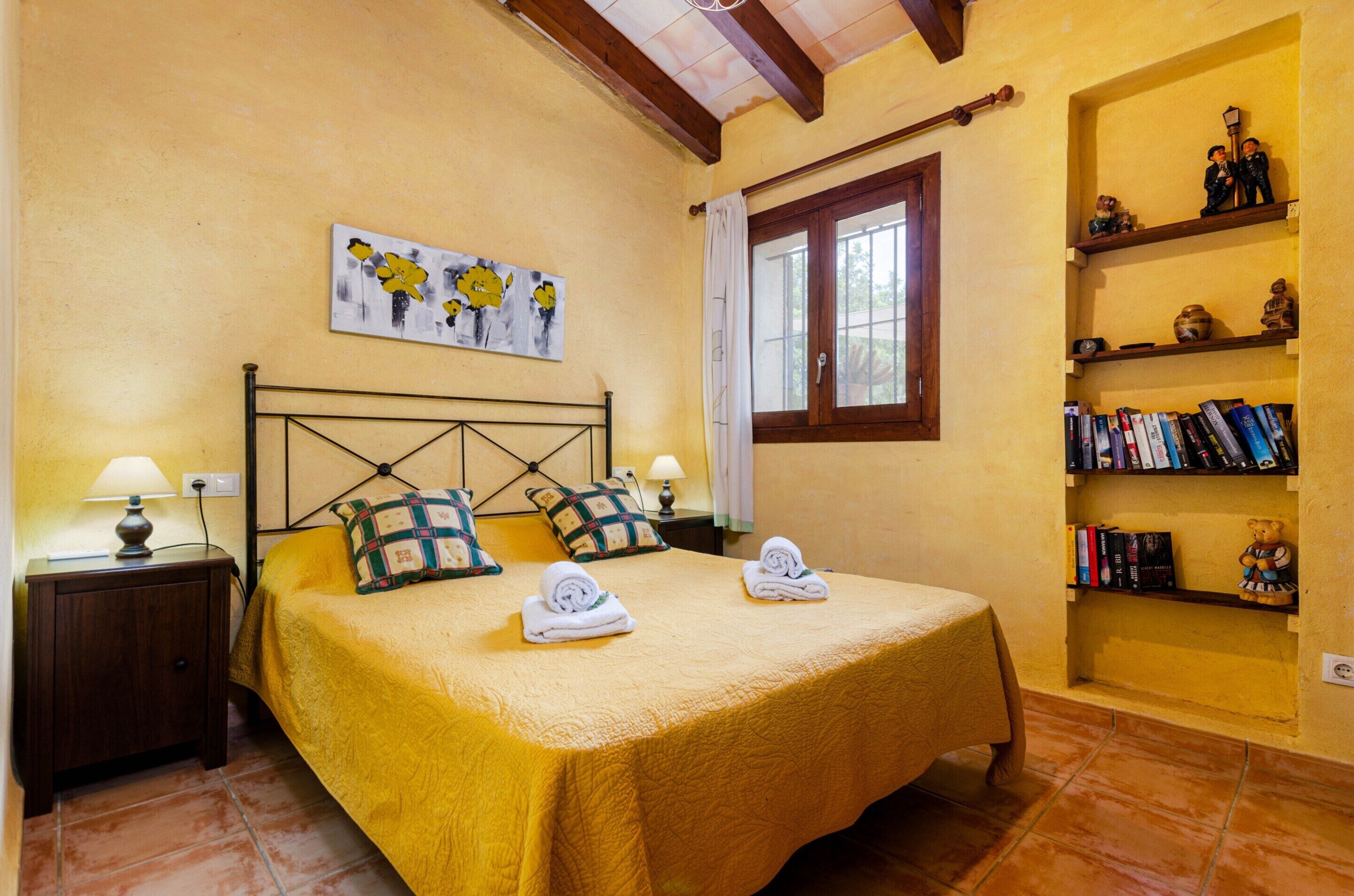 Villa | 2 habitaciones, muebles diferentes y tabla de planchar con plancha 