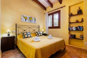 Villa | 2 habitaciones, muebles diferentes y tabla de planchar con plancha 