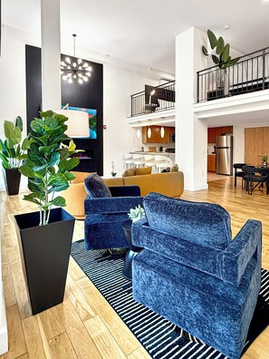 Interior - Luxe LOFT APT-Gym- near NYC,EWR,Prudential,NJPAC,Amer Dream,MetLife (East Orange)