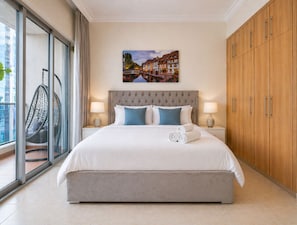 1 habitación, escritorio, tabla de planchar con plancha y wifi 
