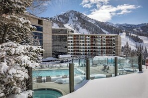 Pool - Spacious 3-bedroom hotel suite in Ski-in Ski-out Cliff Club  (Snowbird)
