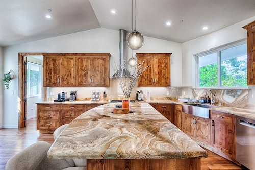 Modern Farmhouse with Pool & Vineyard