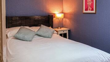 2 bedrooms, free WiFi, bed sheets