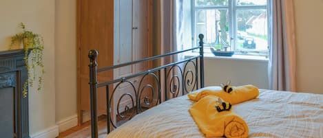1 chambre, Wi-Fi gratuit, draps fournis