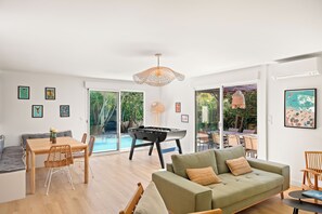 Fireplace, foosball, table tennis