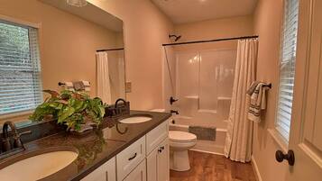 Towels, soap, shampoo, toilet paper