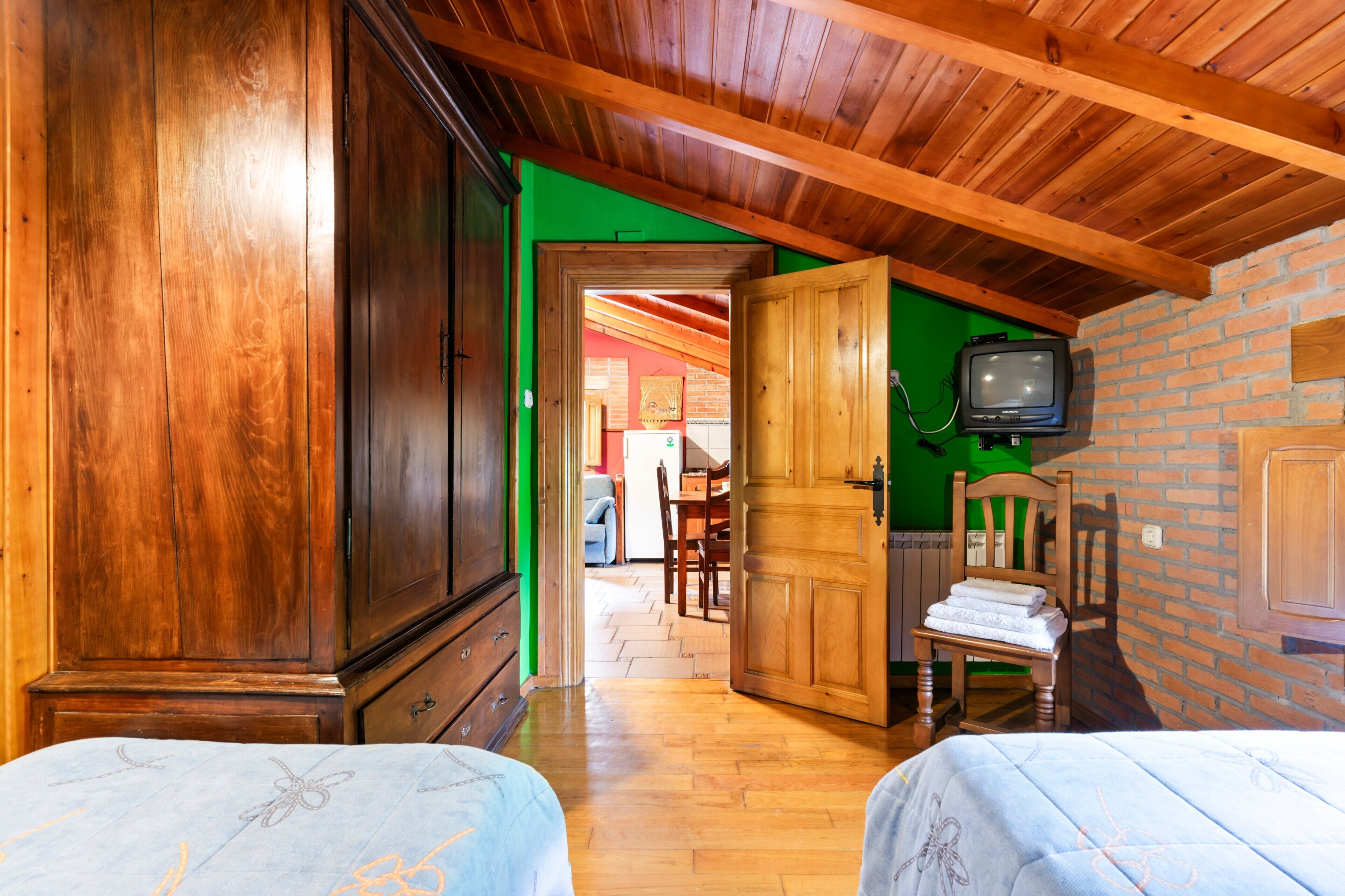 2 chambres, draps fournis