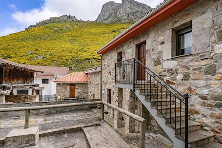 外観. Apartment 'Lorences B' with Mountain View