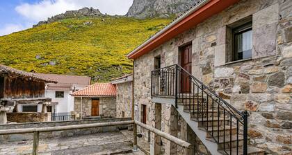 Apartment 'Lorences B' with Mountain View