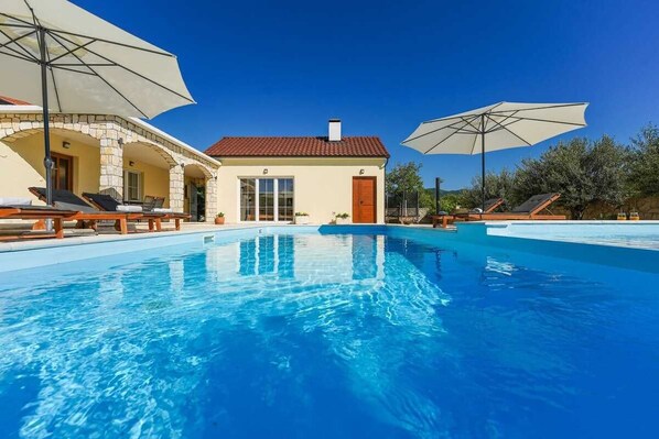 Piscine chauffée