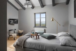 5 chambres, fer et planche à repasser, Wi-Fi gratuit