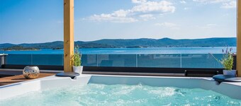 FRADAMA Blue | Adriatic Luxury Villas
