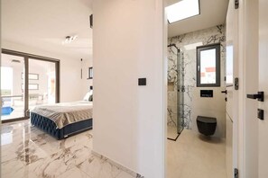 4 chambres, fer et planche Ă repasser, Wi-Fi gratuit