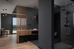 Shower, hair dryer, towels - Villa Nino with padel court (Kakma)