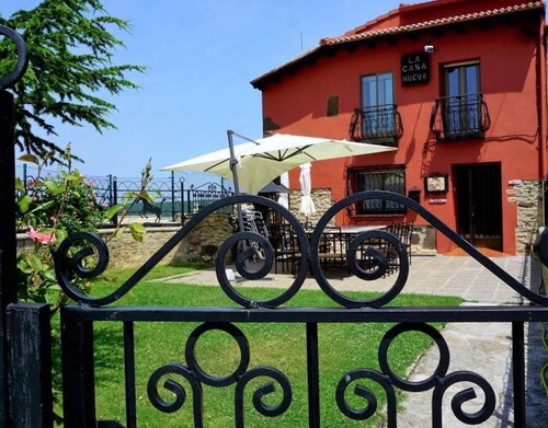 Country House 'La Casa Nueva' with Private Terrace, Wi-Fi and Air Conditioning