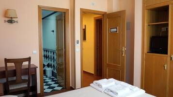 9 habitaciones, wifi gratis y ropa de cama