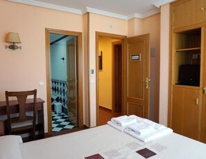7 habitaciones, wifi gratis y ropa de cama 