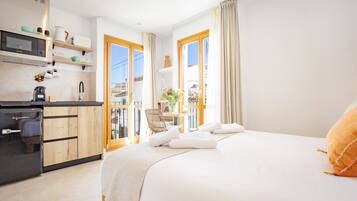 1 chambre, fer et planche à repasser, accès au Wi-Fi (inclus)