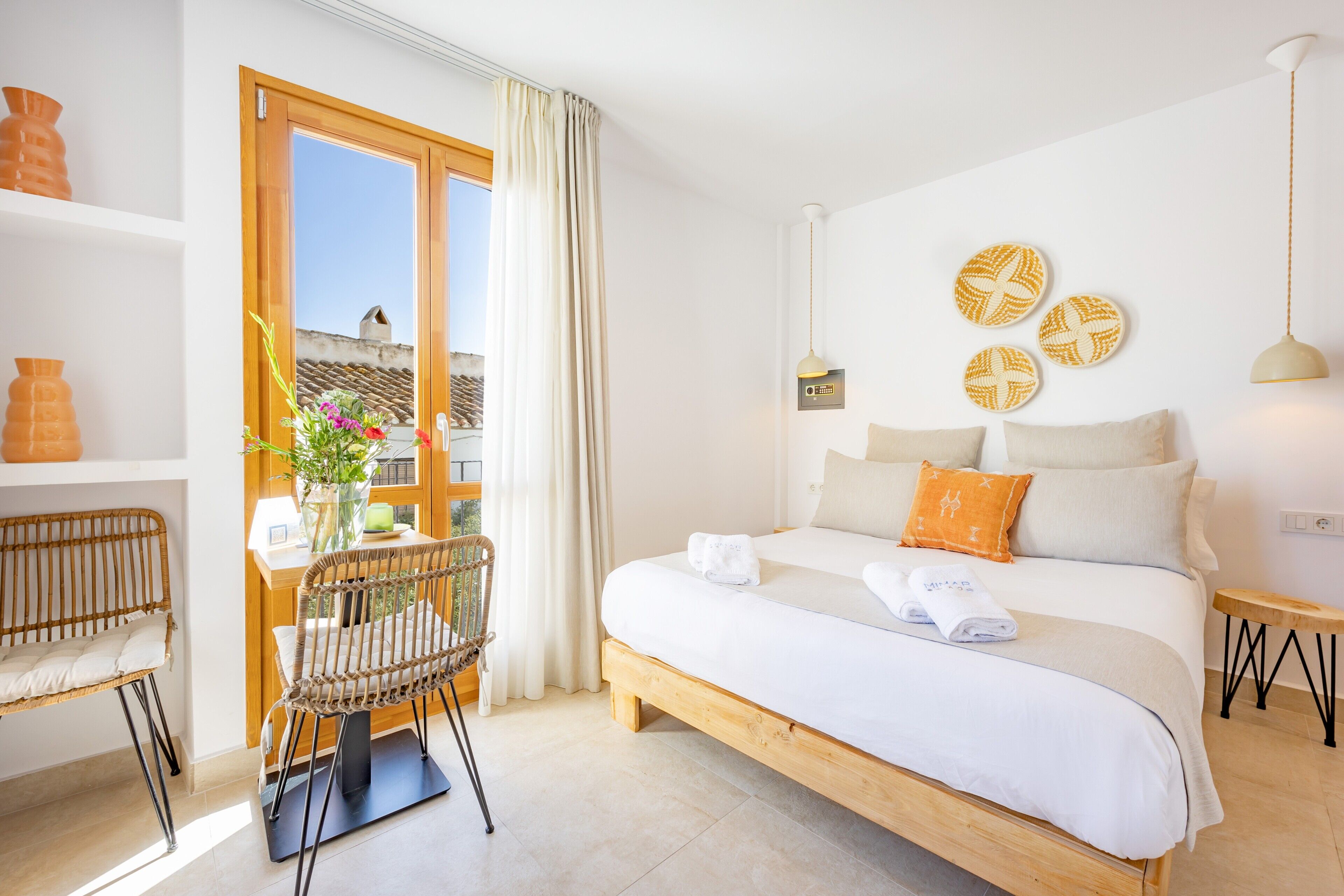 1 slaapkamer, een strijkplank/strijkijzer, gratis wifi, beddengoed