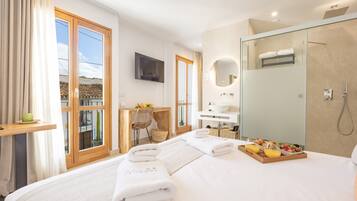 1 dormitorio, tabla de planchar con plancha, wifi gratis y ropa de cama