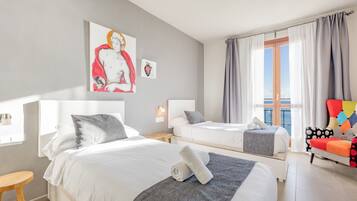 5 slaapkamers, een strijkplank/strijkijzer, gratis wifi, beddengoed
