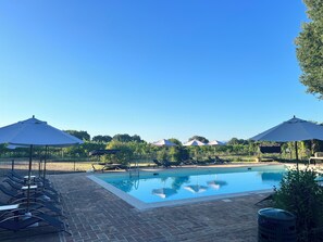 Seasonal outdoor pool - Agriturismo Podere La Fornace (Assisi)