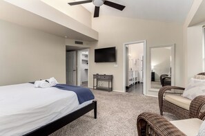 5 habitaciones, escritorio, tabla de planchar con plancha y wifi gratis