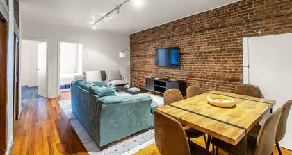 Central Midtown Manhattan 3-Bedroom Apartment!