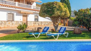 Pool - Villa Daniela Nerja by Ruralidays (Málaga)