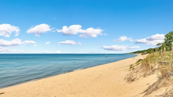 Beach nearby, beach towels