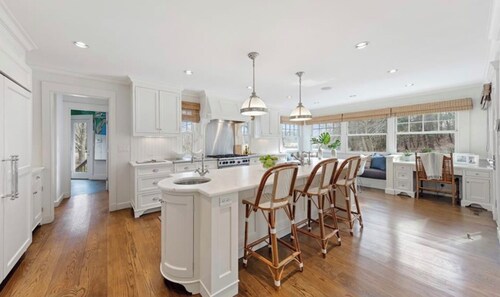 An oasis in a magnificent & scenic setting in Westport CT