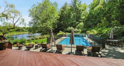 An oasis in a magnificent & scenic setting in Westport CT