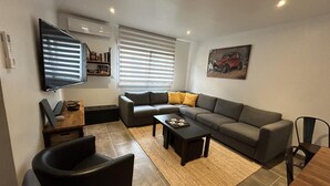 Living area - La Ferme Aux Deux Chevaux 1 (Francheville)