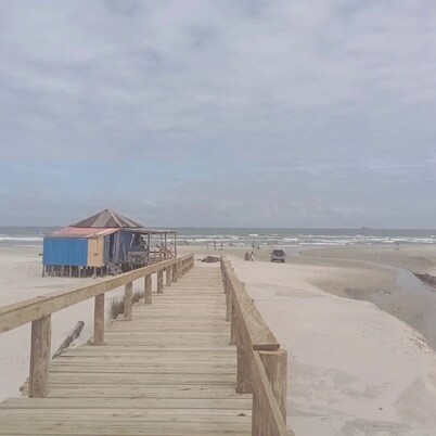 House Rua 17 Portugal 600 Front 