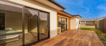 Serenity Hideaway House A