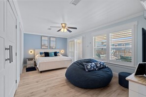 3 bedrooms, desk, iron/ironing board, free WiFi - Ocean View & Dog Friendly | Pensacola Beach | My Beach Getaways (Pensacola Beach)