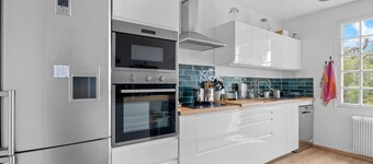 Villa 'Les Aloes' with Shared Pool, Shared Terrace and Wi-Fi