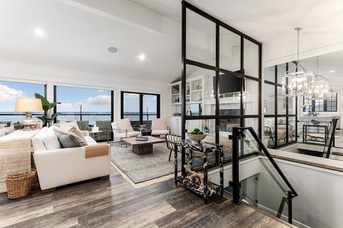 Water's Edge | Private Frontage + Dock | Hot Tub | AC