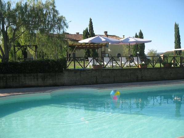 Hus | Pool | Udendørs pool