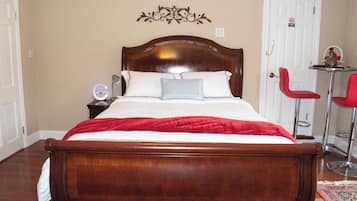 1 habitación, tabla de planchar con plancha, wifi y ropa de cama