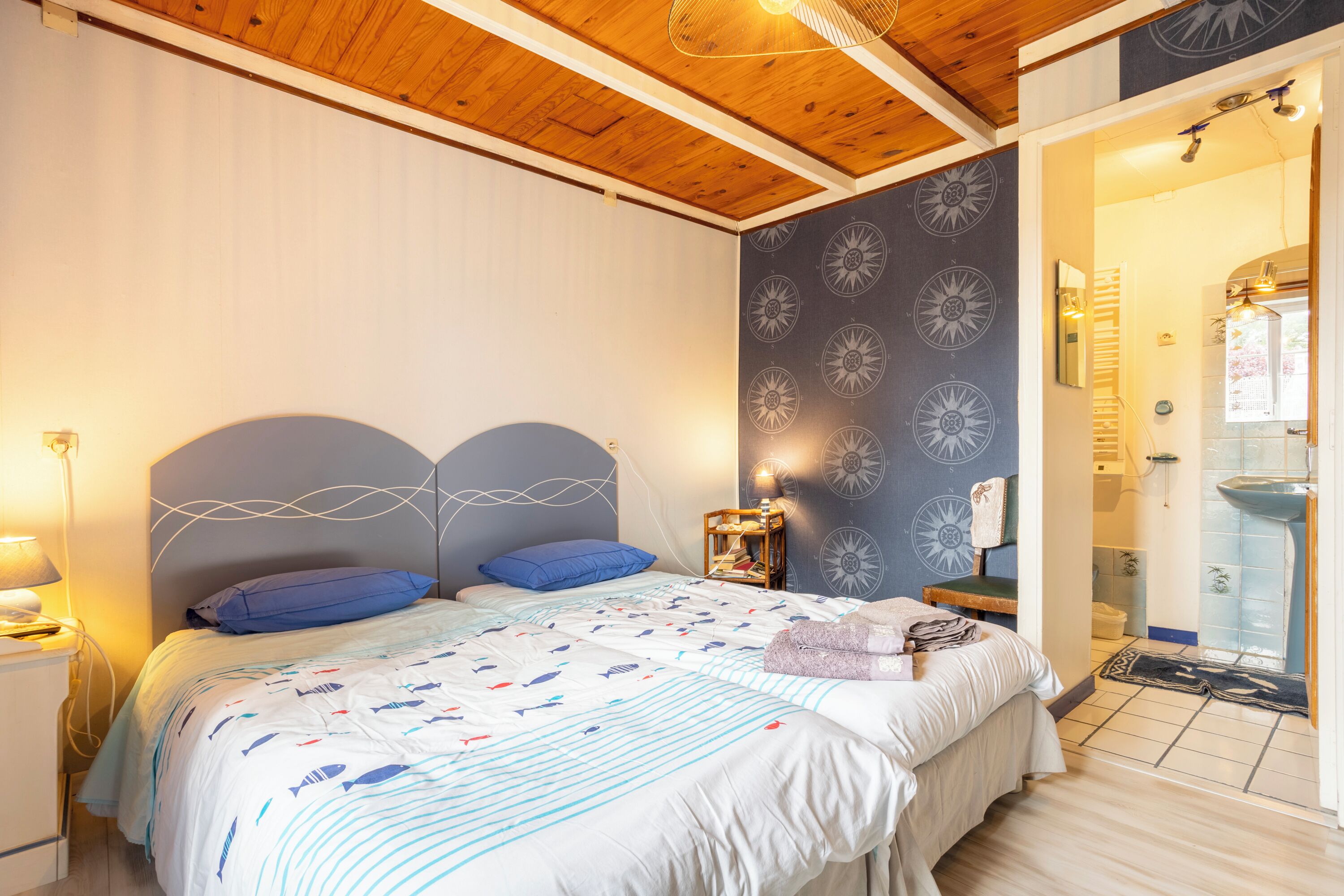 1 chambre, Wi-Fi gratuit, draps fournis