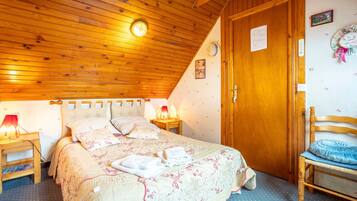 1 chambre, Wi-Fi gratuit, draps fournis