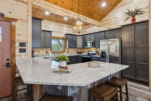 Fridge, microwave, oven, stovetop - Woody's Mountain Lodge: Luxury Retreat w/ 4 King Suites, Hot Tub, 2 Decks, Sleeps 11 Guests (Gatlinburg)