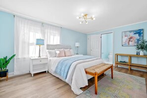 2 habitaciones, escritorio, tabla de planchar con plancha y wifi 