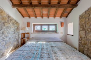 1 Schlafzimmer, Bügeleisen/Bügelbrett, Bettwäsche