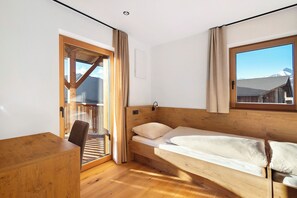 2 Schlafzimmer, kostenloses WLAN, Bettwäsche, Rollstuhlgeeignet