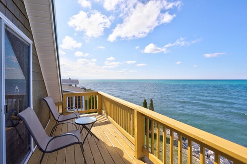 Sandpiper Cottage Beautiful Private Lake Michigan Frontage